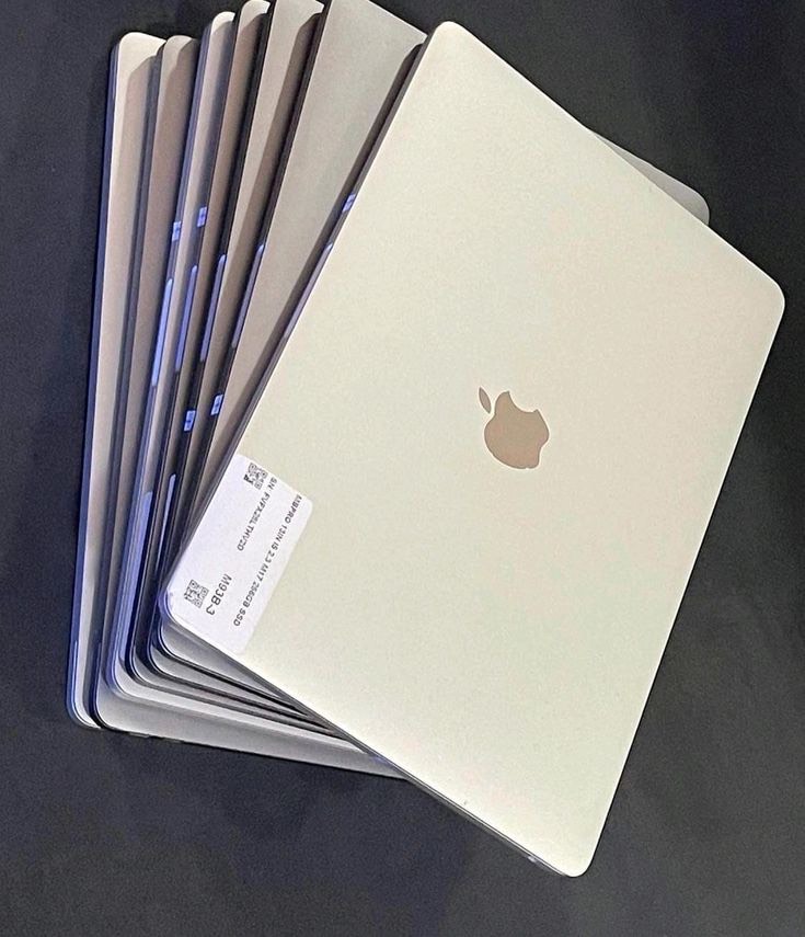 MacBook Pallets - 10 brand new units